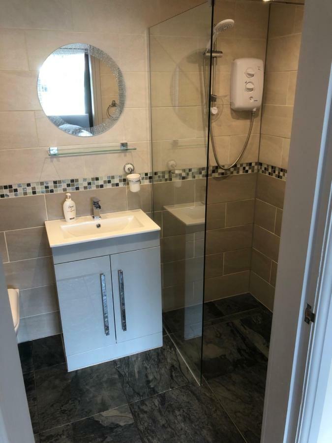 Private En-Suite Guestroom Ruthin Dış mekan fotoğraf